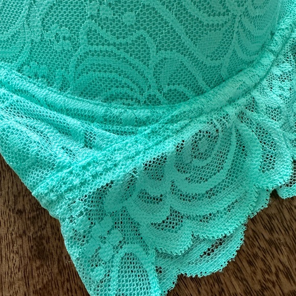 Victorias Secret PINK Bra - Picture 3 of 5